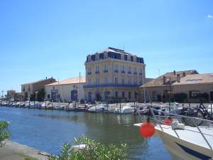 chateau du port marseillan